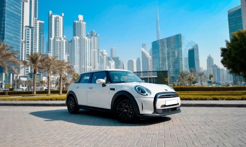 چرا در دبی خودرو کرایه کنیم؟