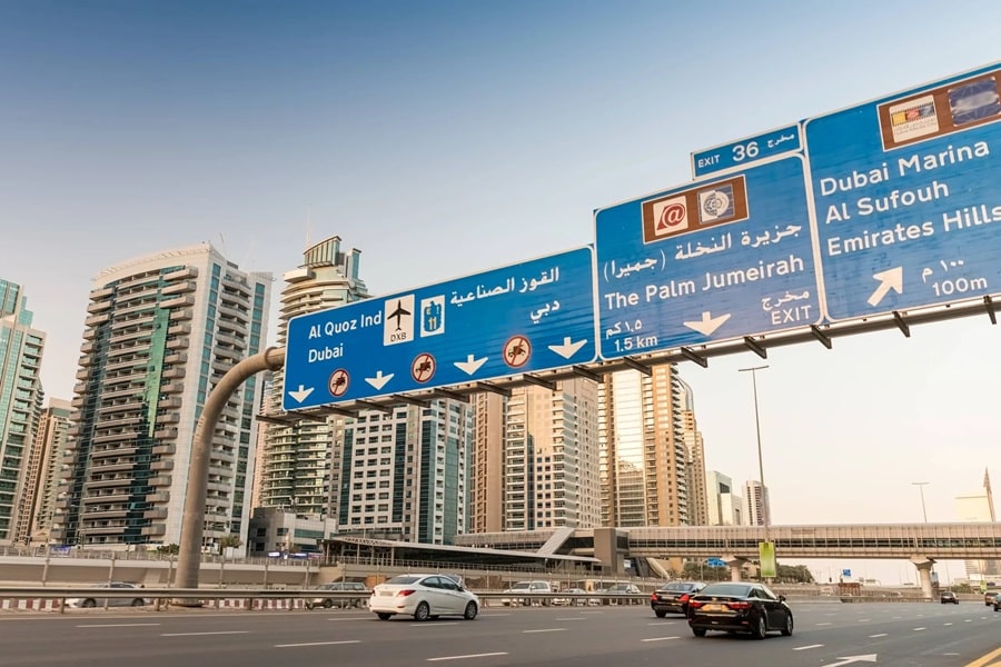Tips for Driving in Dubai as a Tourist