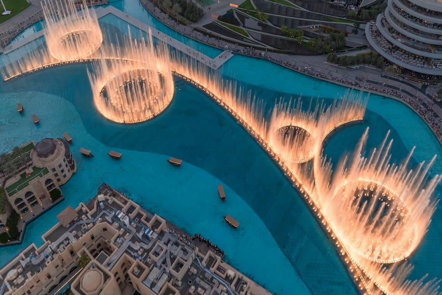 Dubai Mall & Dubai Fountain best Attraction in Dubai