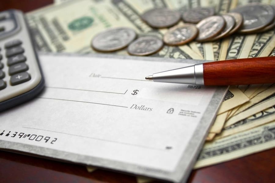 مراحل افتتاح حساب بانکی در دبی