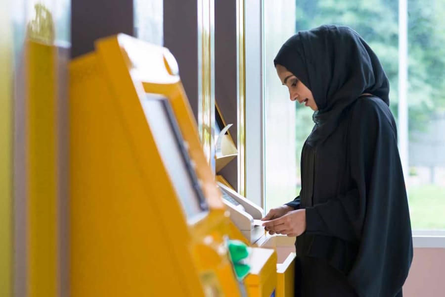 چالش های افتتاح حساب در دبی