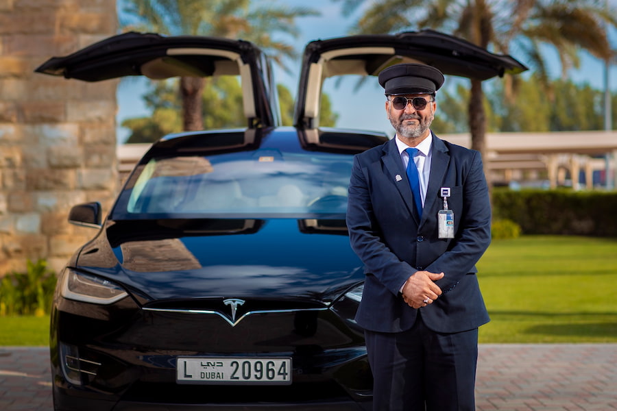 How Much Does a Full-Day Taxi Cost in Dubai?